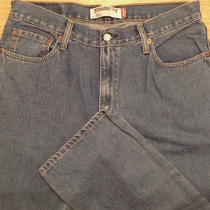 Jeans Levi's 505 vestibilità dritta 34x30 Medium Stonewashed *XLNT EUC* J093017 - Foto 1 di 2