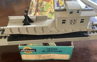 Caboose de trabajo Athearn HO 1280 escala Sante Fe Foto 1 de 3