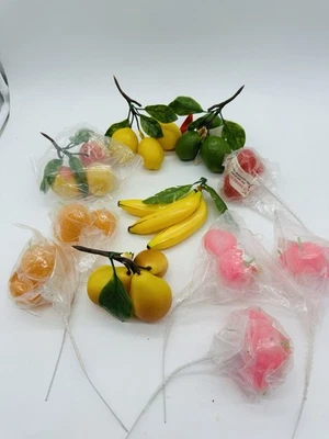 Lote De 11 Piezas Mezcla De Frutas Artificiales De Colección Mezcla De Frutas Falsas Artesanía Nuevo De Lote Antiguo Foto 1 de 4