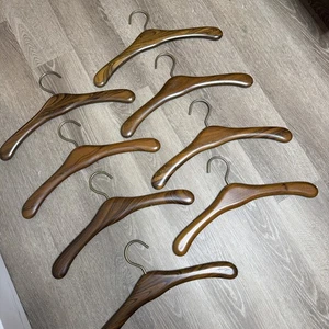 Juego de 8 perchas modernas de palo de rosa de mediados de siglo años 60 Austria vintage - Imagen 1 de 24