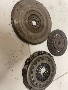HONDA CR-V MK4 2.0 PETROL MANUAL FLYWHEEL CLUTCH PLATE KIT R20A9 12-17 - Picture 1 of 6