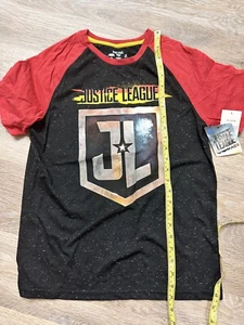 JUSTICE LEAGUE BOYS T-SHIRT SIZE XL DC COMICS SUPERMAN - Picture 1 of 5