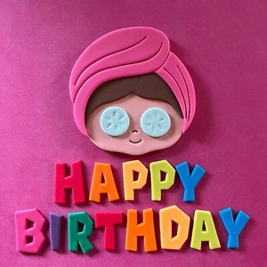 EDiBLe RAINBOW SPa GiRL PAMPER HaPPY BiRTHDaY CaKe ToPPeRS LeTTeRS SeT iCiNG - Imagen 1 de 7
