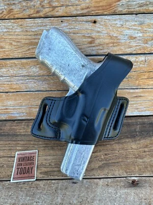 AKER Black Leather White Lightning OWB Holster For GLOCK G20 G21 Right - Image 1 of 2