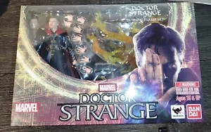 SH Figuarts Marvel Doctor Strange Figure Burning Flame Set Dr NEW SHF USA Bandai - Picture 1 of 7