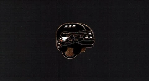 Washington Capitals logo  ''Black Helmet''  NHL Hockey pin Cover
