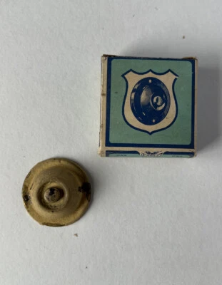 Timbre cuadrado vintage con botón pulsador de latón Brown Eagle n.º 106 Art Deco con caja Foto 1 de 4