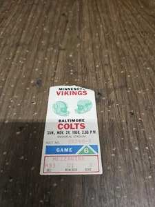 Minnesota Vikings at Baltimore Colts 11-24-1968 ticket Topps Johnny Unitas HOF - Picture 1 of 4