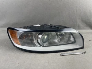 Faro halógeno para pasajero derecho Volvo V50 S40 2008-2011 - Imagen 1 de 15