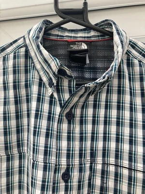 North Face Zip Pocket Shirt Check L Pit 2 Pit 22 Ins - Image 1 of 4