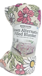 Berkshire Down Alternative Filled Blanket Twin Size 66" X 96" - Picture 1 of 2