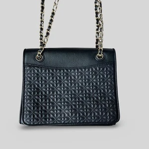Borsa a tracolla Tory Burch Bryant con patta in pelle nera floreale catena oro - Foto 1 di 10