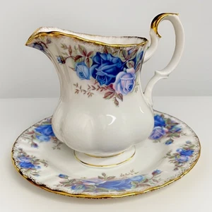 Vintage Royal Albert Moonlight Rose Bone China Creamer With Saucer England 1987 - Picture 1 of 8