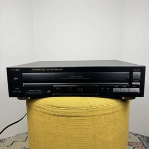 TEAC PD-D860 5-Disc CD Player Compact Disc Multi Player w/ Box -Tested No Remote - Picture 1 of 18