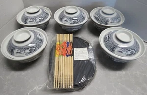Juego de 5 tazones de arroz asiáticos nuevos con tapas, palillos y bandejas - Imagen 1 de 12