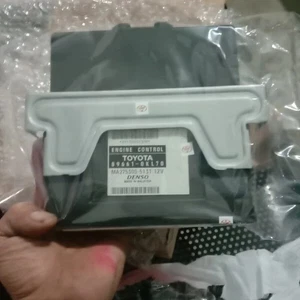 Genuine OEM Toyota Fortuner ECU Engine Computer 89661-0KL70 Denso Malaysia - Picture 1 of 3