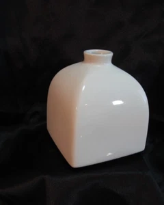 KPM Berlino marchio scettro vaso forma di cubo Trude Petri (KR7) - Foto 1 di 3