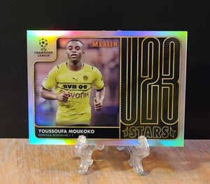 Youssoufa Moukoko 2021-22 Topps Merlín Cromo UEFA U23 Estrellas Dortmund - Imagen 1 de 2