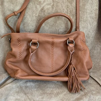 Bolso de mano para mujer The Sak Baylis de cuero granulado coñac convertible. Bandolera Foto 1 de 4