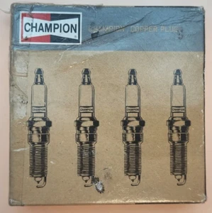 Champion Spark Plugs - Box of 4 - 446 - REC12MCC4 - Copper Plus - Picture 1 of 3