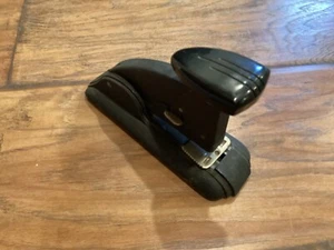 Vintage Speed Products Co. Office Desk Stapler - Picture 1 of 7