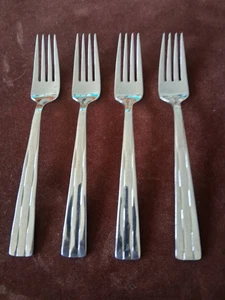 Juego de 6 tenedores de cena CAMDEN de acero inoxidable brillante Oneida EE. UU. 7-5/8" ¡BONITOS!! - Imagen 1 de 2