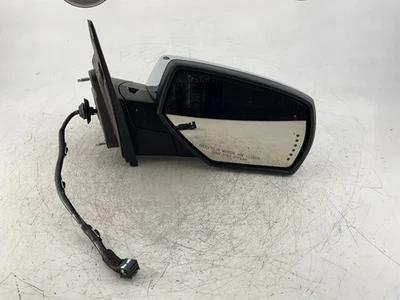 OEM | 2014 - 2019 Chevrolet Silverado 1500 Side View Mirror (Right/Passenger) - Image 1 of 4