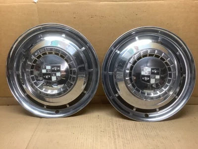  1957 1958 STUDEBAKER SILVER GOLDEN HAWK COMMANDER STARLINER HUBCAPS WHEEL COVER - Image 1 of 4