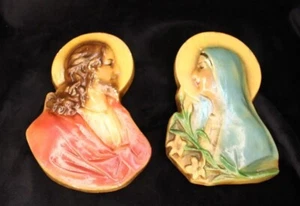 Vintage Pair Jesus & Mary Chalkware Plaques 6" Easter Lilies Polychrome - Picture 1 of 24