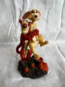 Simply Pooh Tigger & Rabbit Figurine There's no Such Thing as Too Much Hug - Picture 1 of 5