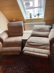 Zwei Sitzer Fernsehsessel, elektrisch Verstellbar, mit Liegefunktion - Bild 1 von 4