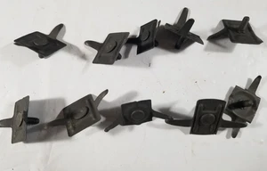 Bowman Products Co 2438 Chrysler 1298033 Fender Moulding Clips (Sold Each) - Picture 1 of 8