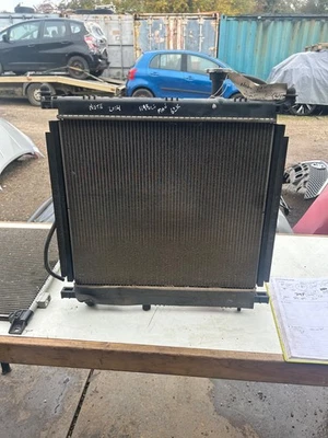 NISSAN NOTE MK2 2014 1.2 RADIATOR PACK 921003VA1A - Image 1 of 4