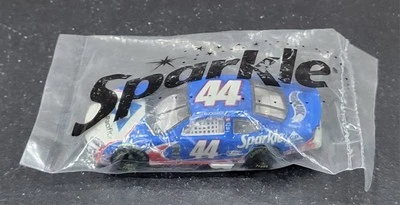 1/64 Hot Wheels Buckshot Jones #44  Sparkle Georgia-Pacific NASCAR 2001 Dodge - Image 1 of 4
