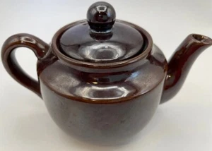 Antigua tetera marrón de 1 taza hecha en cerámica del Japón ocupado - Imagen 1 de 8