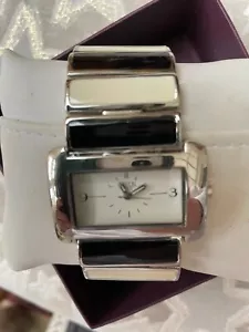 Uhren Damen D10 VERTICAL SCHWARZ WEISS Quartz Stainless Steel Nickelfrei - Bild 1 von 7