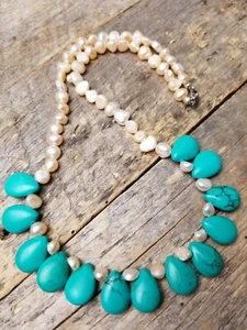 Pearls & dyed turquoise Howlite Necklace teardrop pear 20" blue cream freshwater - Picture 1 of 6