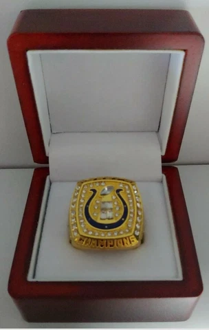 Peyton Manning - 2006 Indianapolis Colts Super Bowl Gold Color Ring W Wooden Box Cover