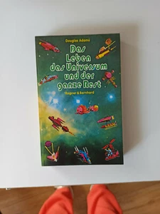Douglas Adams Das Leben das Universum und der ganze Rest Band 3 - Bild 1 von 5