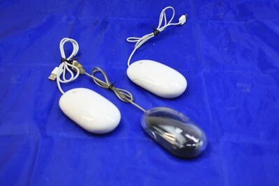 Lot of 3 Apple Mouse Models A1152 (2) and M5769 (1) Working - Image 1 of 4