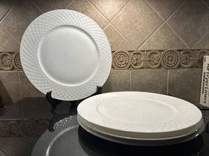 Set of 4 Mikasa Trellis White Dinner Plates 11" Bone China Embossed Lattice - Picture 1 of 4