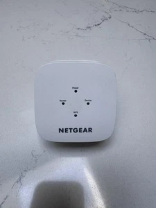 Netgear AC1200 Dual Band Wi-Fi Wireless Range Extender EX6110 weiß (sehr gut) - Bild 1 von 2