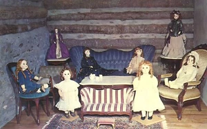 Gays Doll House & Museum Group French Dolls Maggie North Carolina Postcard - Picture 1 of 2