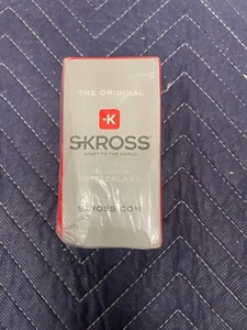 The Original -K Skross World Adapter Classic USB (Black) New in Box & Sealed - Picture 1 of 3