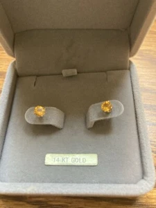 November Birthstone Stud 4 Prong 14k Earrings Set - Picture 1 of 3
