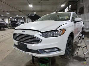 2018 Ford Fusion Windshield Wiper Motor Right - Picture 1 of 12