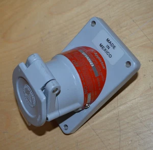 Appleton EFSR-2023 ~ Receptacle For Hazardous Location Model B, 20A, 1HP, 125VAC - Picture 1 of 14