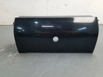 2000 庞蒂亚克 Trans Am WS6 中心尾灯填充面板 #9837 V10 — 第 1/4 张图片