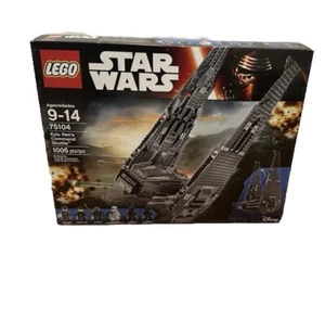 75104 LEGO Star Wars Kylo Ren’s Command Shuttle - Picture 1 of 6