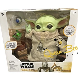 Figura de acción colgante Star Wars Baby Yoda The Mandalorian 11 pulgadas - Imagen 1 de 6